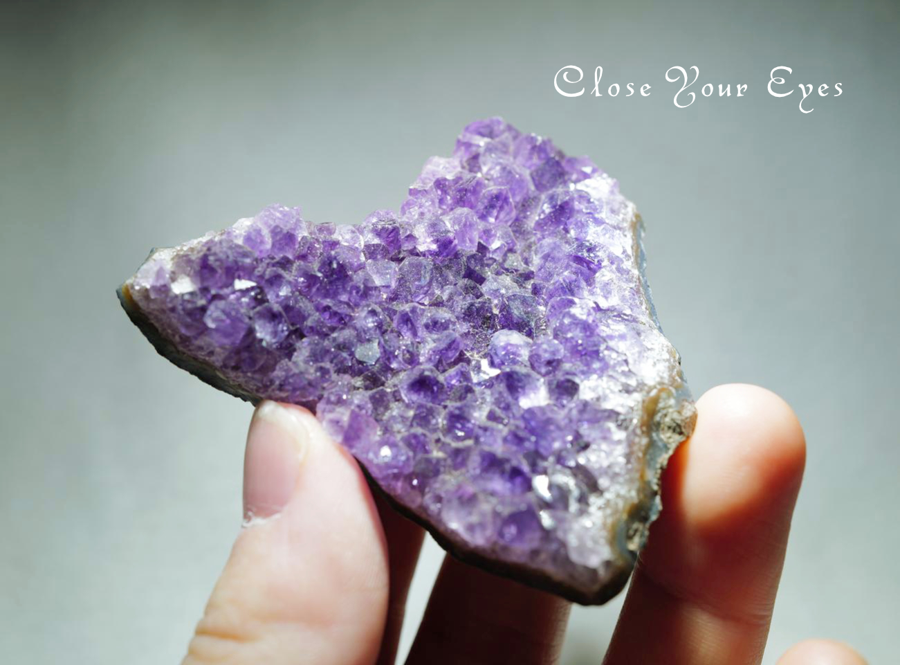 ウルグアイ産 アメシストクラスター 23