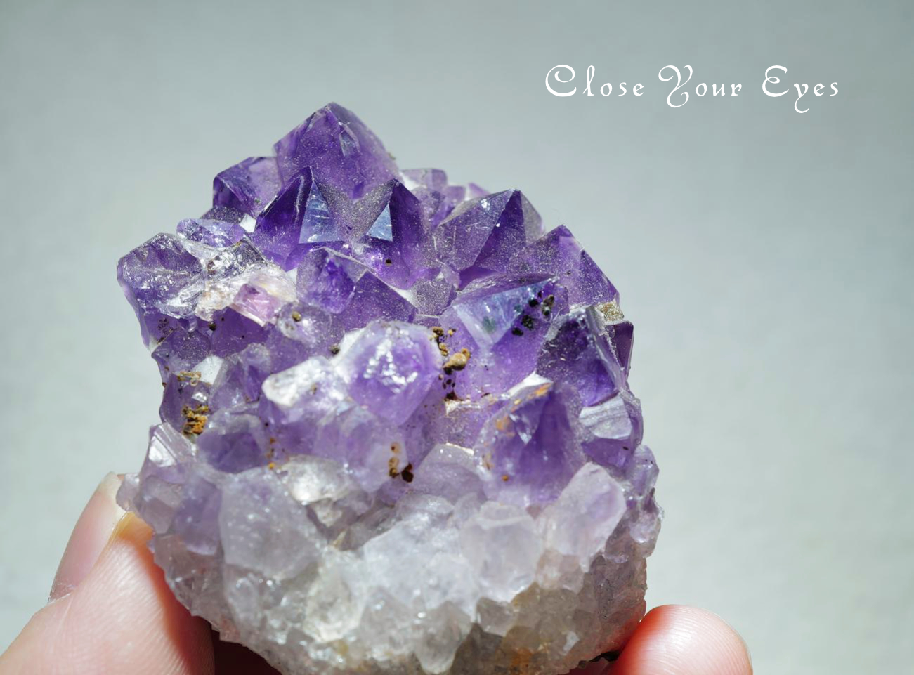 ウルグアイ産 アメシストクラスター 25