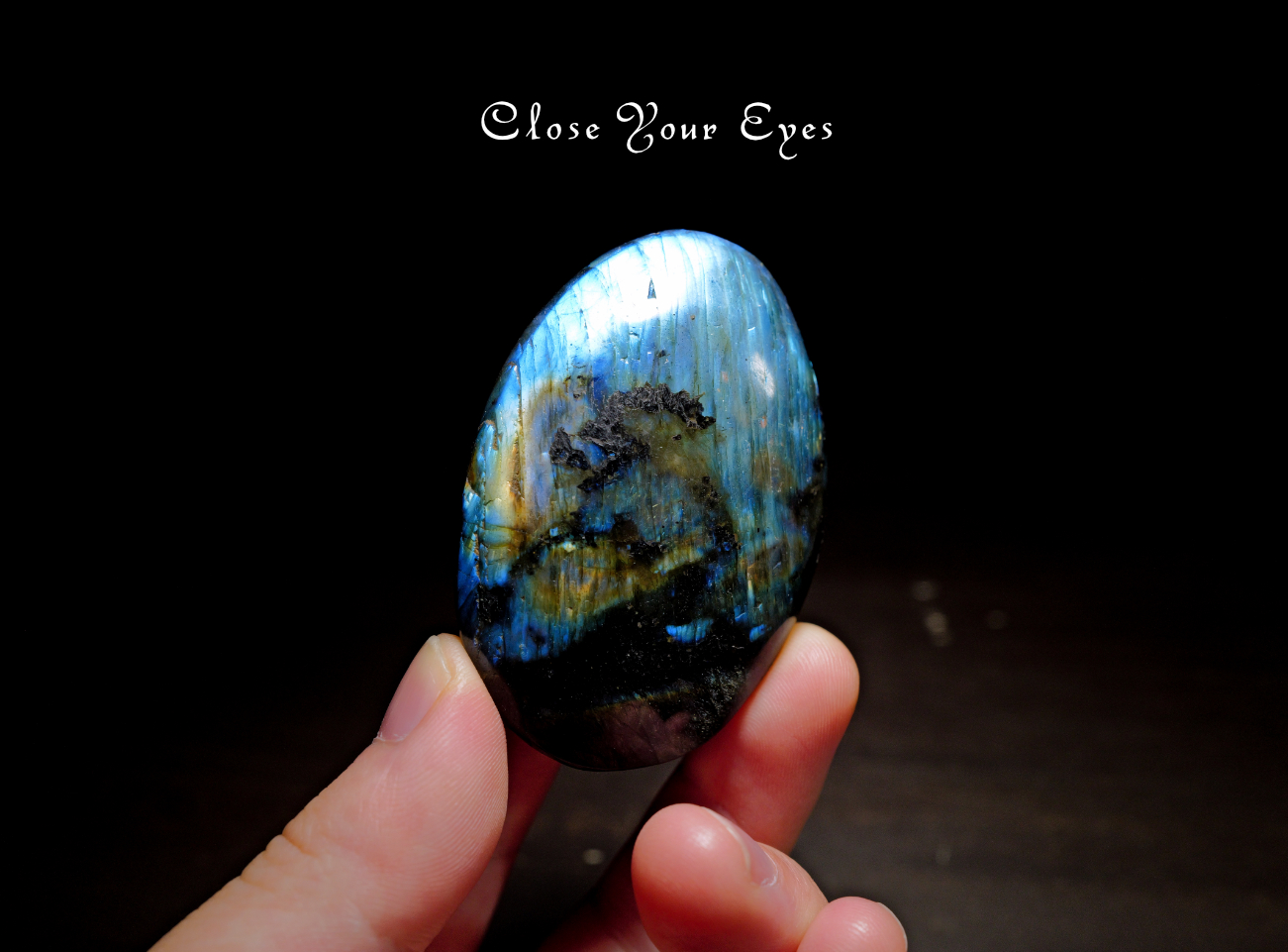 マダガスカル産　ラブラドライト・磨き石　１４