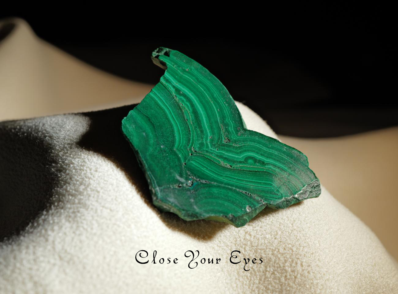 コンゴ産　マラカイト　０３