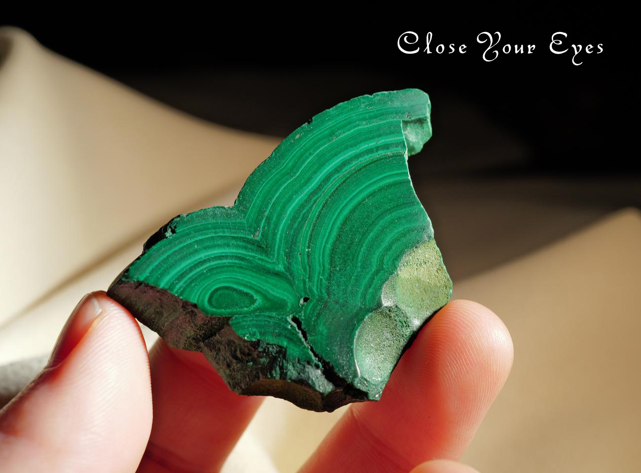 コンゴ産　マラカイト　０３