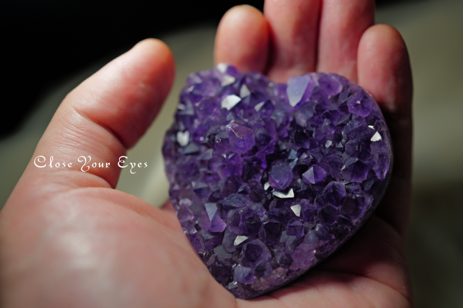 ウルグアイ産　アメシスト　ハート　０４