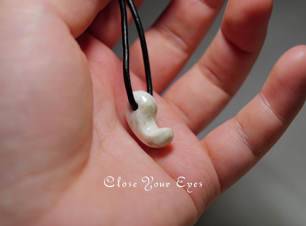 『勾玉』０７　糸魚川翡翠