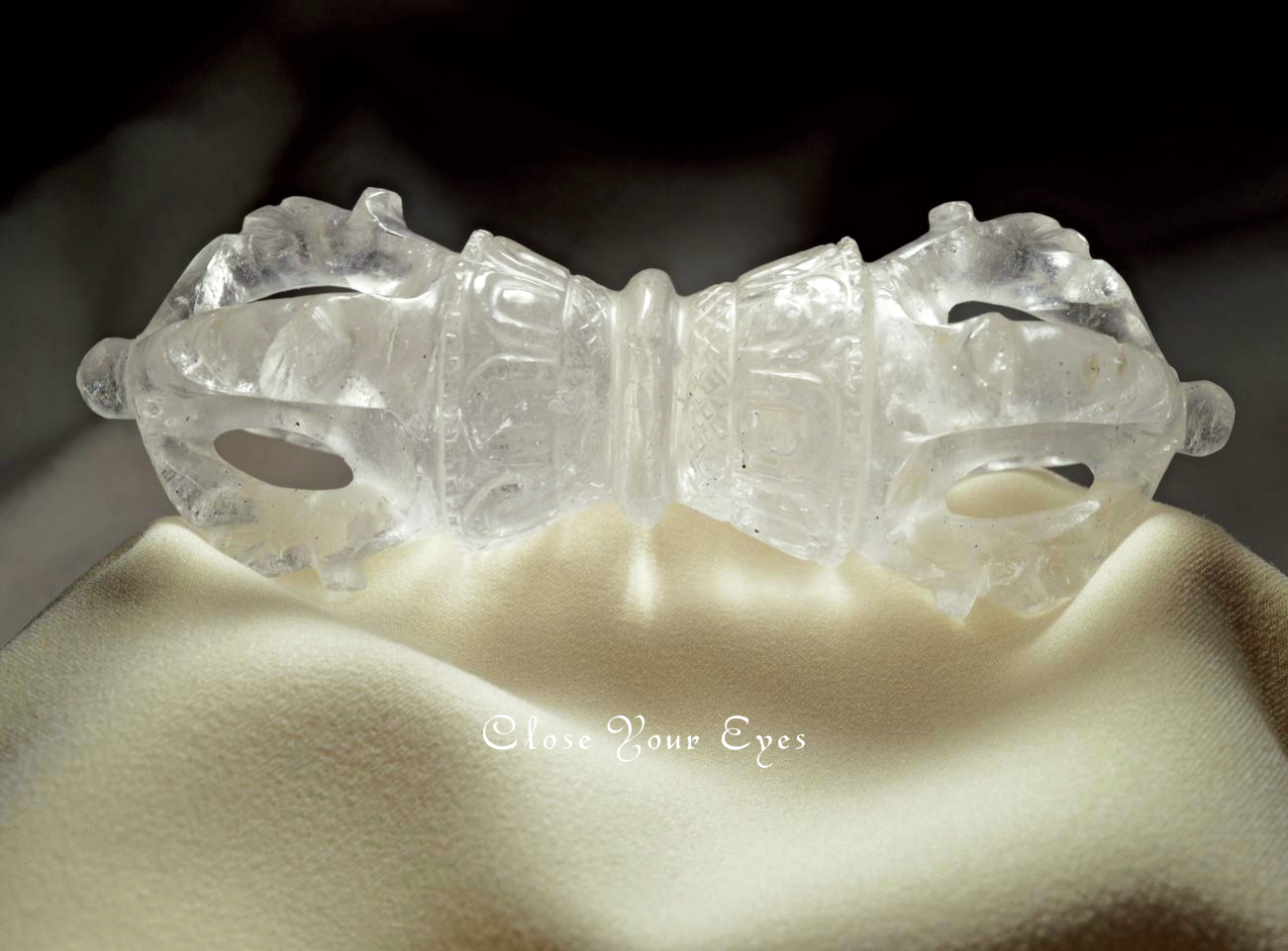 チベタンバジュラ　ガネーシュヒマール産水晶　０８