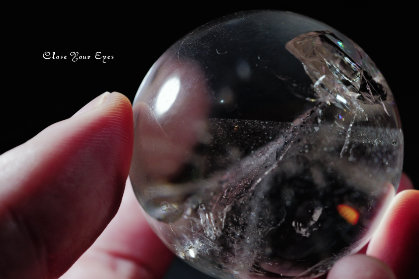 レインボー水晶　50mm　丸玉　０３