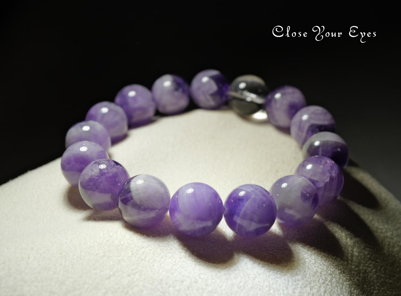 １２ｍｍエナジーブレス　シェブロンアメシスト　０３