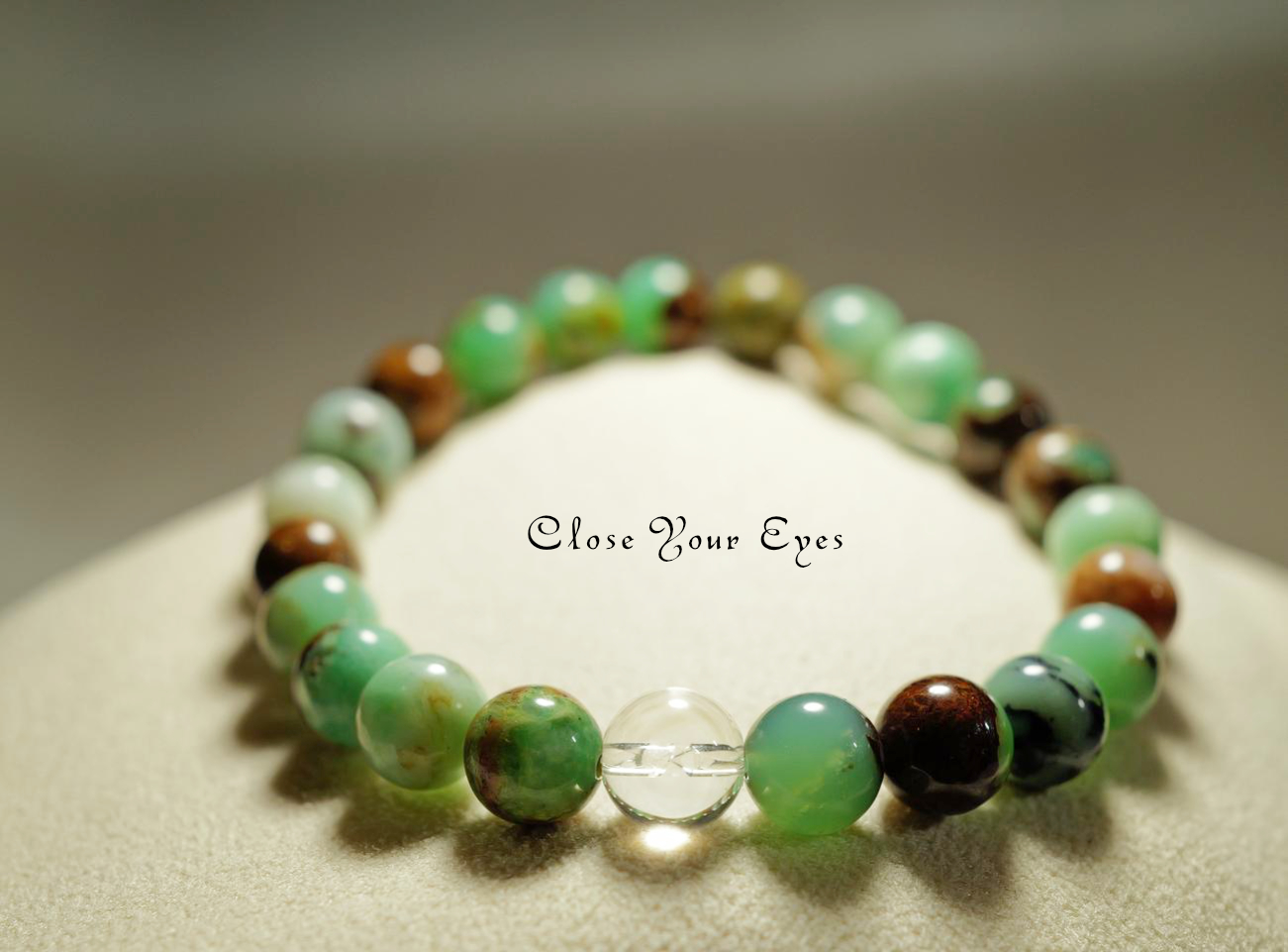 ８ｍｍエナジーブレス　クリソプレーズ母岩付き　０１