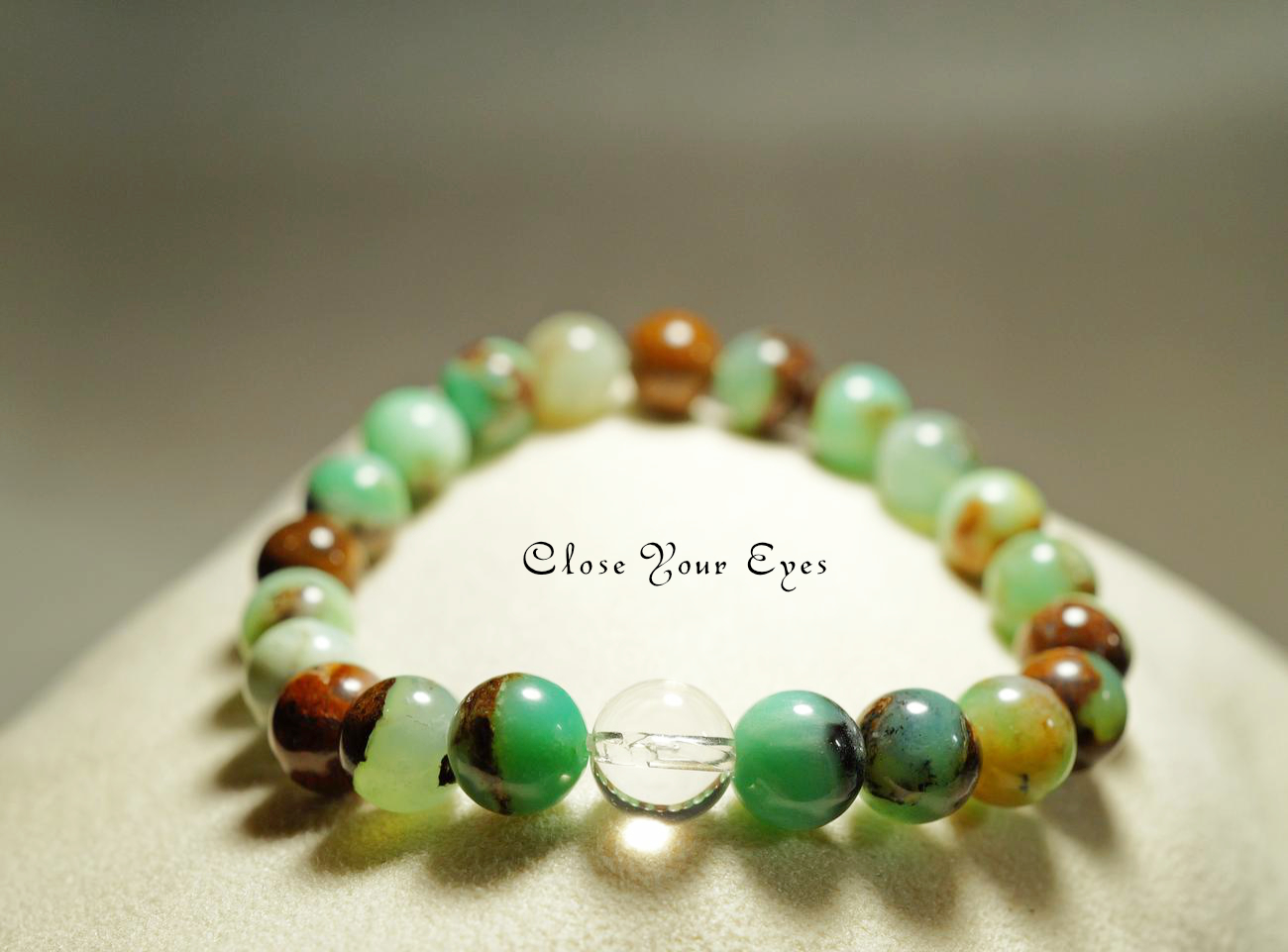 ８ｍｍエナジーブレス　クリソプレーズ母岩付き　０２