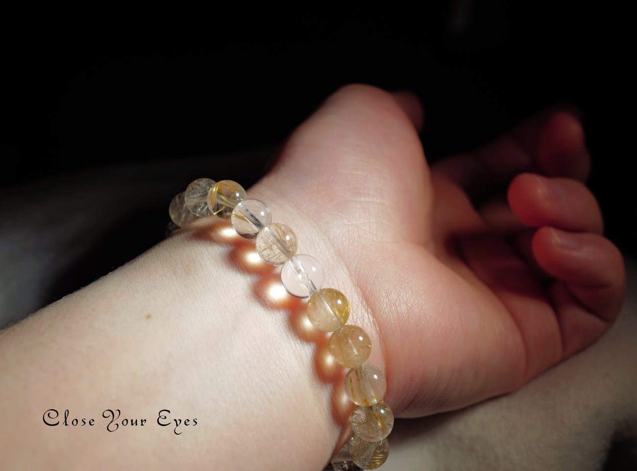 ８ｍｍエナジーブレス　金のルチルクォーツ　０３