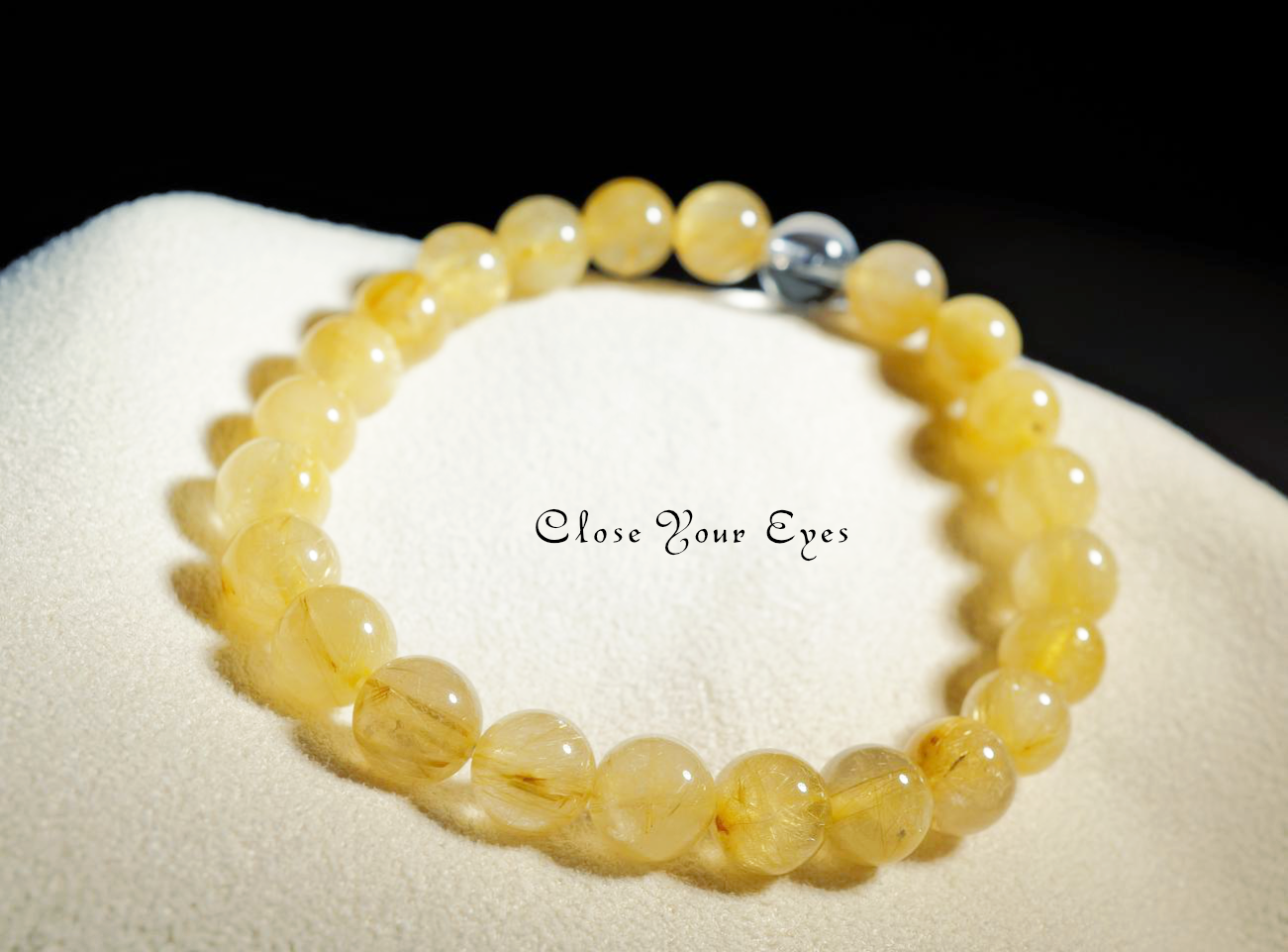 ８ｍｍエナジーブレス　金のルチルクォーツ　０５