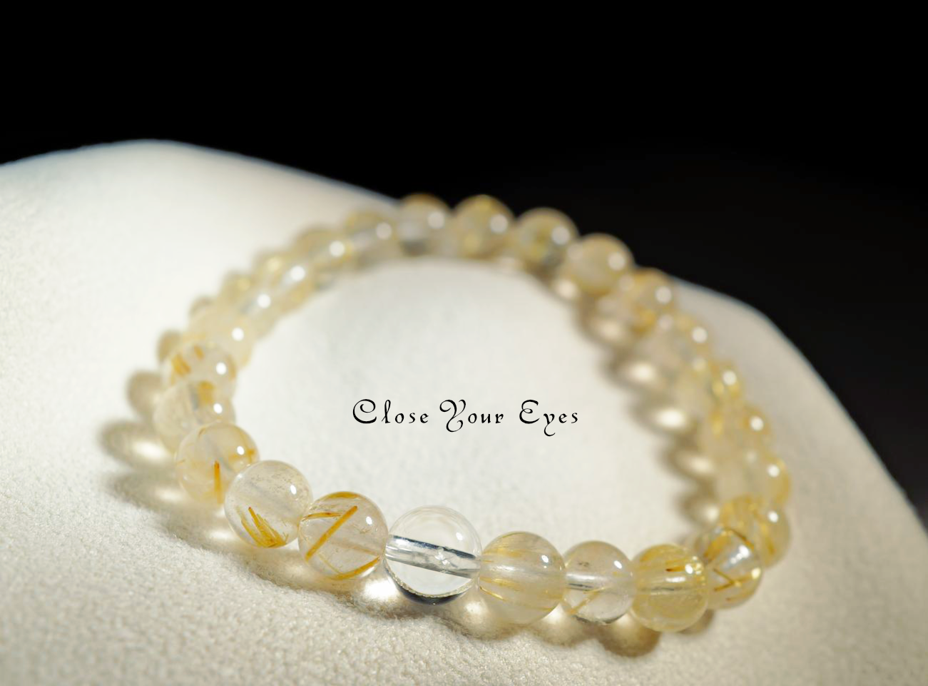 ８ｍｍエナジーブレス　金のルチルクォーツ　０６