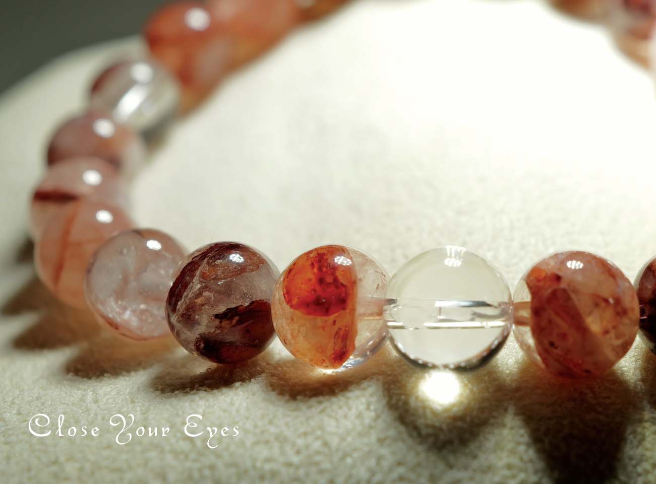 １０ｍｍエナジーブレス　マニカラン水晶、１２ｍｍエナジーブレス　レッド・マニカラン水晶