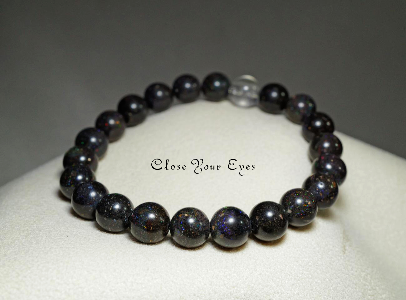 ８ｍｍエナジーブレス　マトリックスオパール　０２