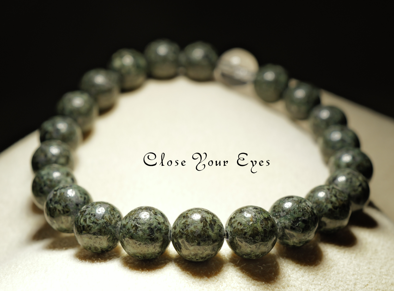 ８ｍｍエナジーブレス　プレセリブルーストーン　０２