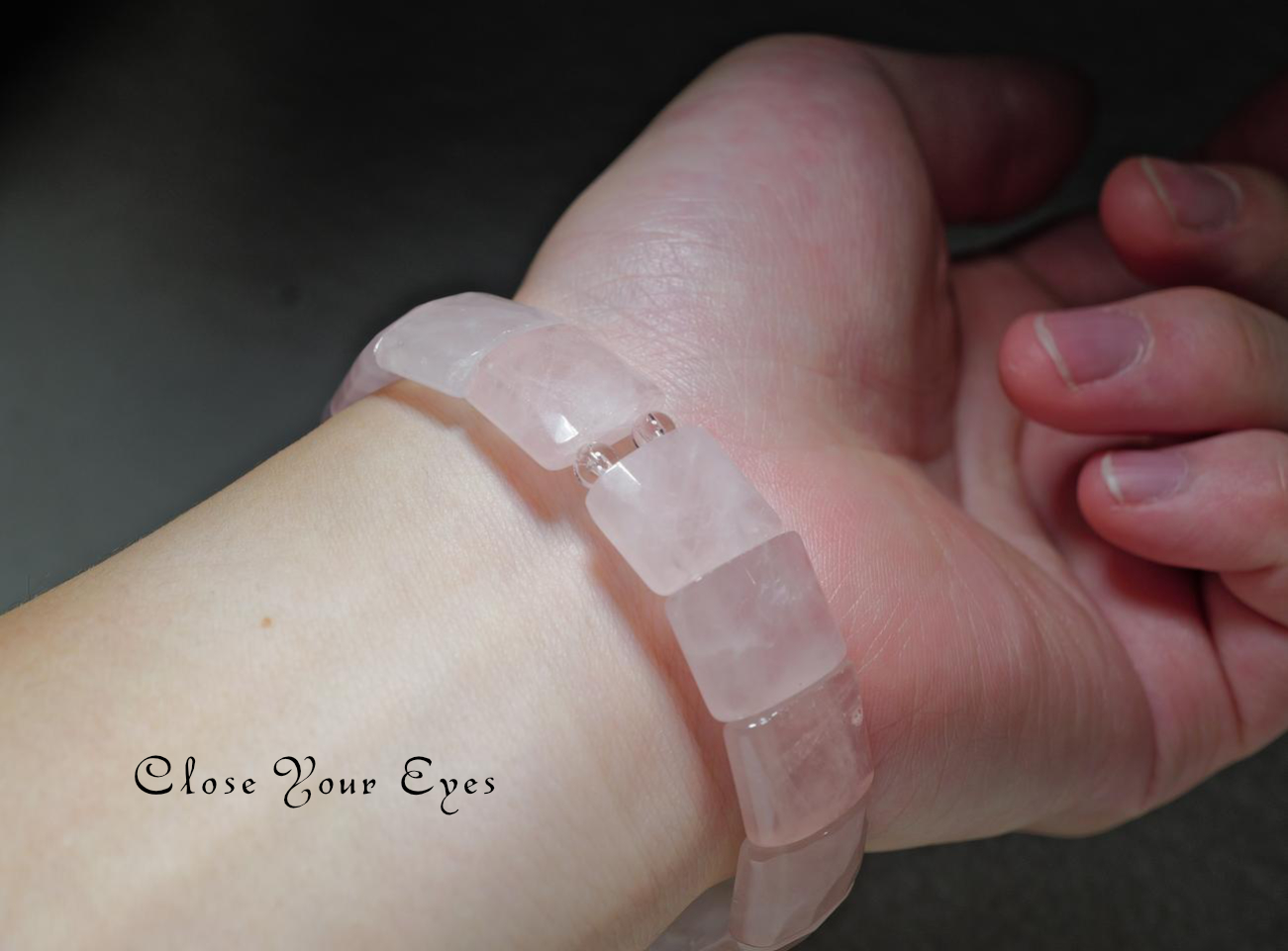 エナジーバングルブレス　ローズクォーツ　０３