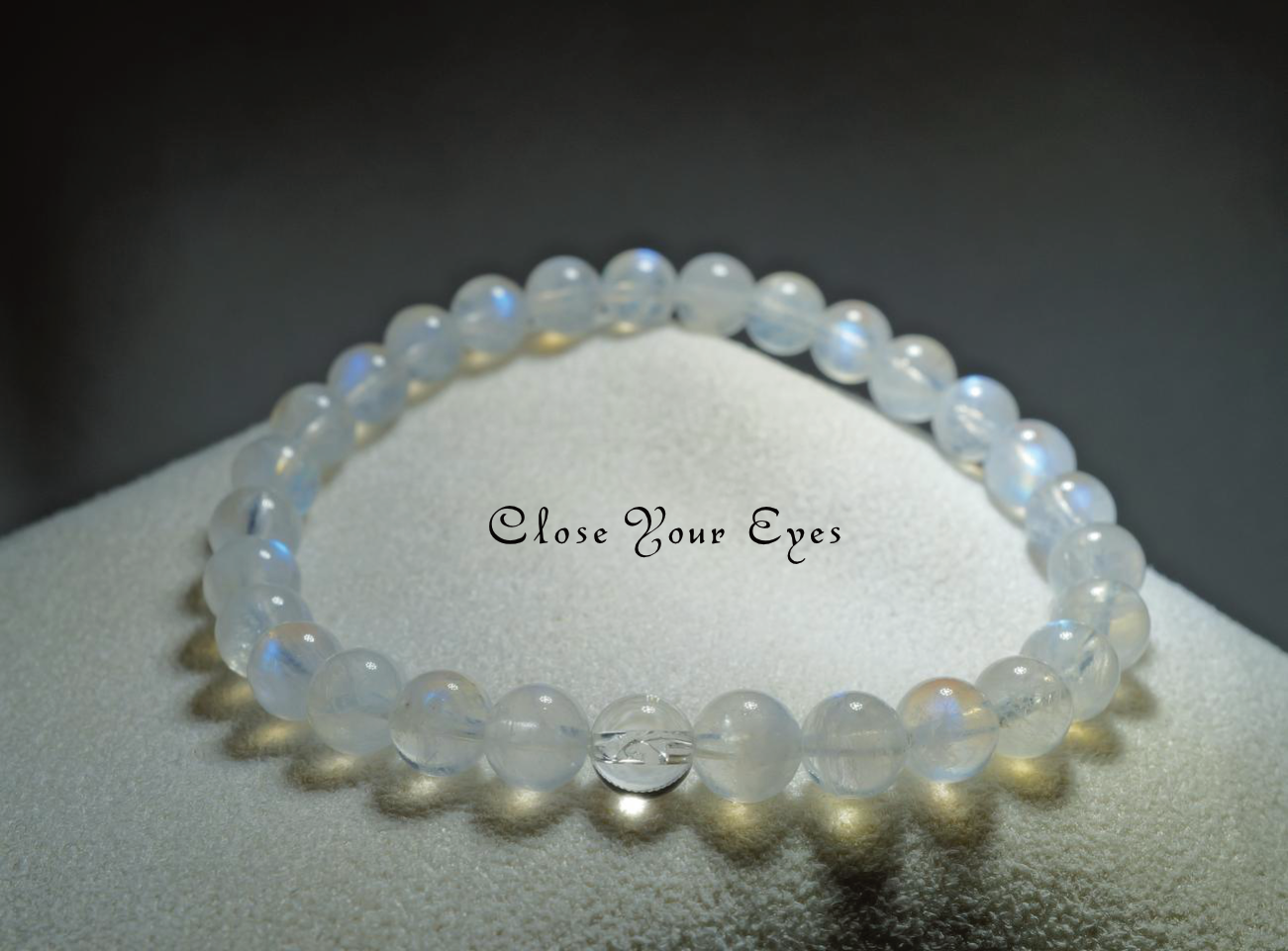 ６ｍｍエナジーブレス　ホワイトラブラドライト　０２