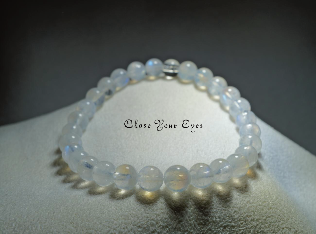 ６ｍｍエナジーブレス　ホワイトラブラドライト　０３