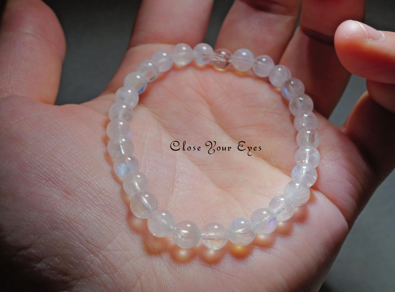 ６ｍｍエナジーブレスレット　ホワイトラブラドライト　０３