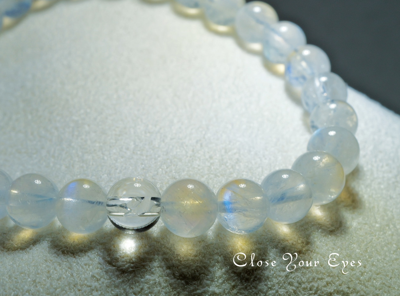 エナジーブレス　ホワイトラブラドライト