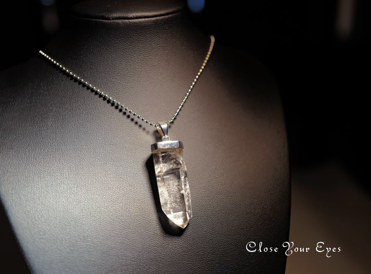 シルバーペンダント　１４７　ブラジル・ゼカ産　水晶