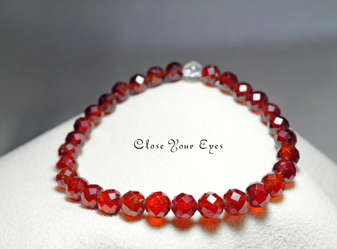 2025創業祭チャリティ企画　ラウンドカット　エナジーブレス　オレンジガーネット　画像３