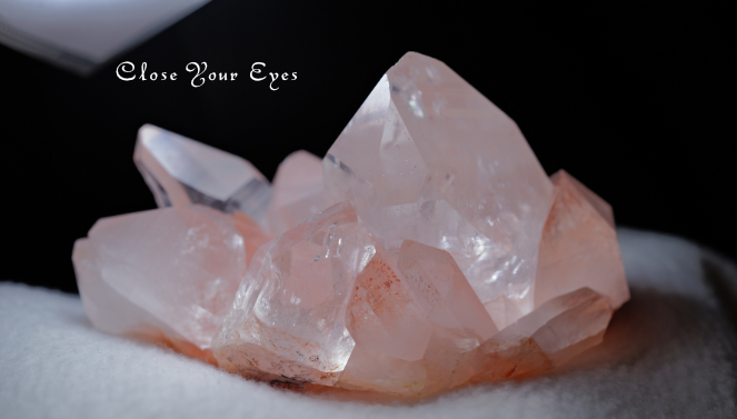 ヒマラヤ・クルバレー産水晶　０５