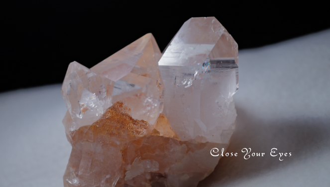 ヒマラヤ・クルバレー産水晶 06