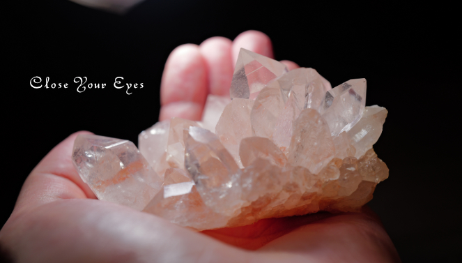 ヒマラヤ・クルバレー産水晶　０７