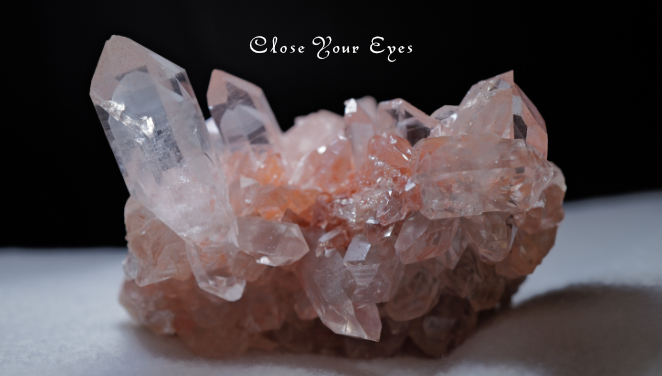 ヒマラヤ・クルバレー産水晶　０９（ファントム入り水晶）