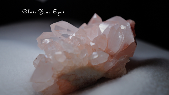 ヒマラヤ・クルバレー産水晶　１１