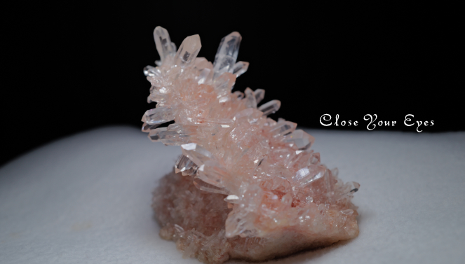 ヒマラヤ・クルバレー産水晶　１５