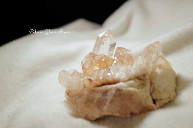 ヒマラヤ・クルバレー産水晶クラスター 30 天然石パワーストーン