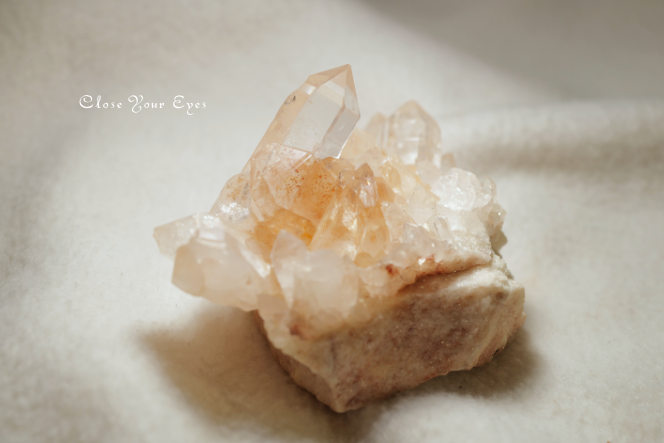 ヒマラヤ・クルバレー産水晶クラスター 30 天然石パワーストーン