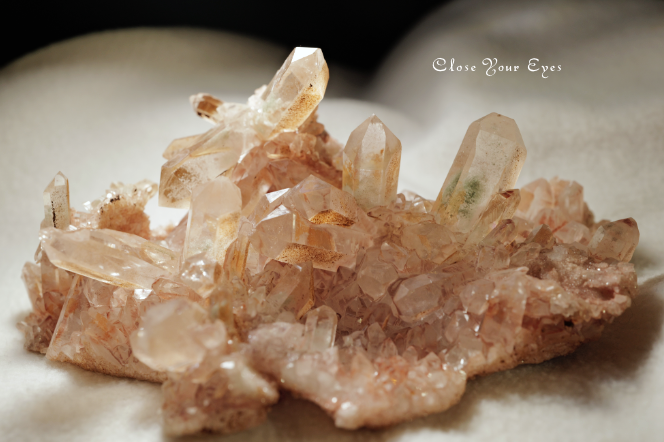 ヒマラヤ・クルバレー産水晶クラスター 36 天然石パワーストーン