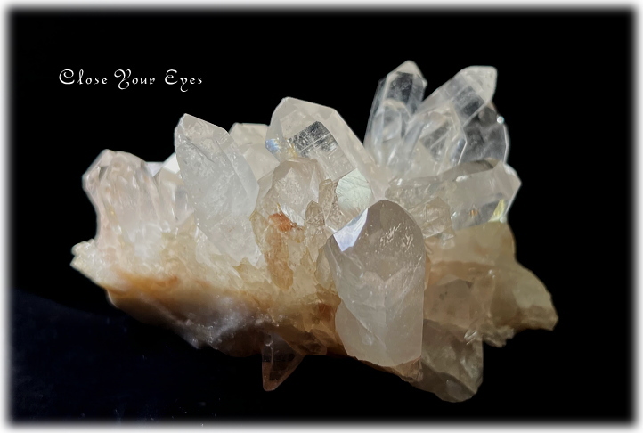 ヒマラヤ・マニカラン産水晶クラスター　０１