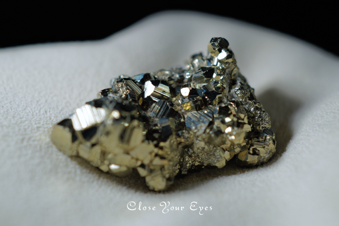 ペルー産 パイライト 13
