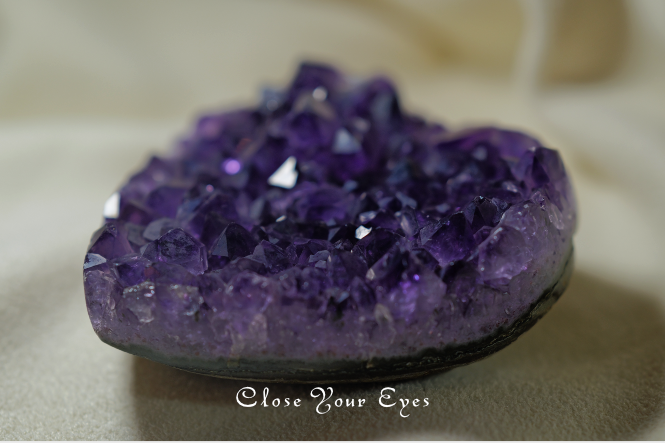 ウルグアイ産　アメシスト　ハート　０４