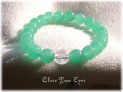 ハイパーエナジーブレス８ミリ定番　グリーンクォーツァイト