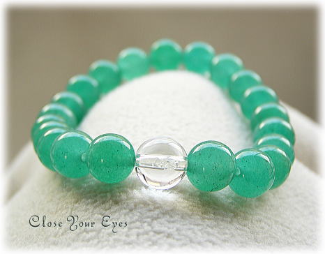 ハイパーエナジーブレス８ミリ定番　グリーンクォーツァイト