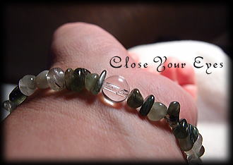 グリーンアクティノライト・イン・クォーツ　ラフブレス