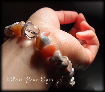 ハイパーエナジーブレスレット　ピンクボツワナめのう ラフ