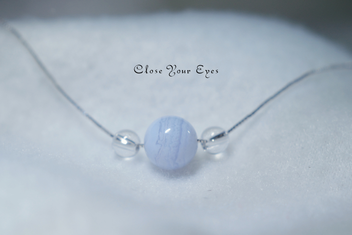 ハイパージュエリーネックレス　ブルーレースめのう