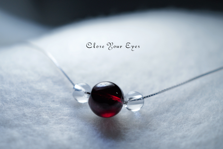 ハイパージュエリーネックレス　ガーネット