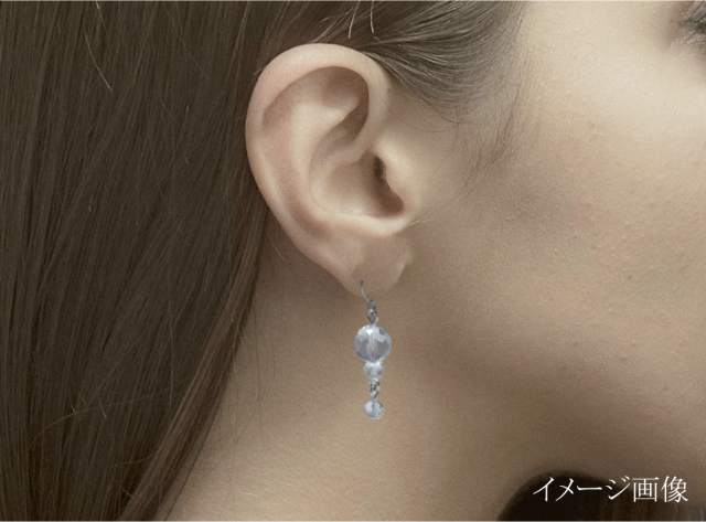 本水晶 デザインピアス 04