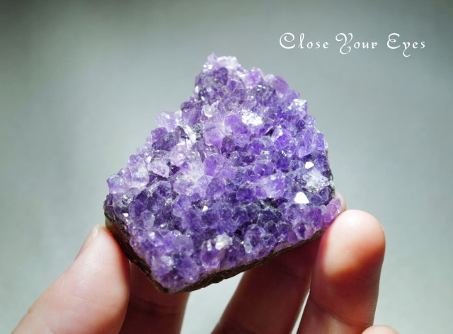 高品質！ウルグアイ産⭐️アメジストクラスター⭐️タイチンルチル