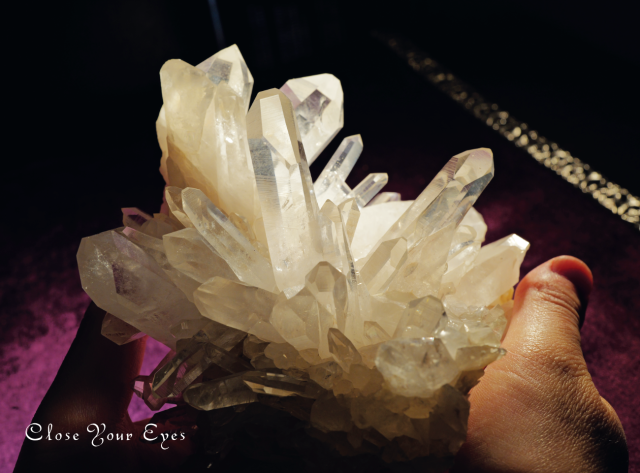 レアな石達 アメリカ・アーカンソー産水晶クラスター　０７