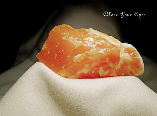 メキシコ産　オレンジカルサイト　０２