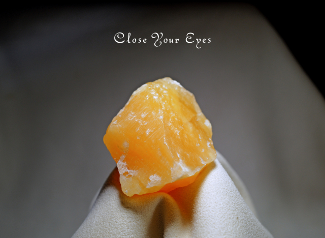 猫と蝶々 オレンジ カルサイト 猫と蝶々 オレンジ カルサイト 楽天市場】＼16日まで14％OFF／ 原石