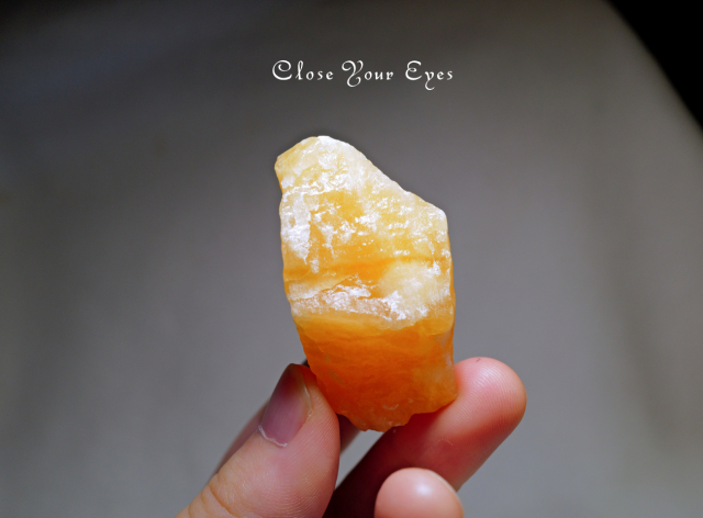 メキシコ産　オレンジカルサイト　０６