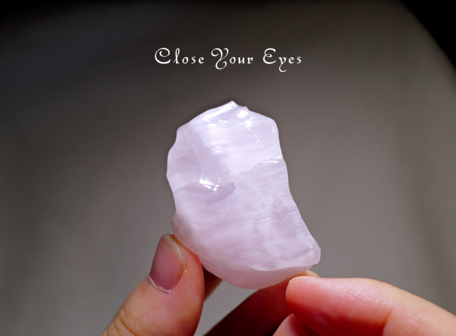 パキスタン産　ピンクカルサイト　０２